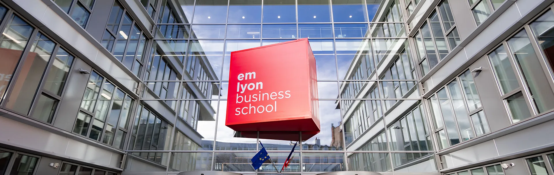 campus-lyon-emlyon campus-lyon-emlyon