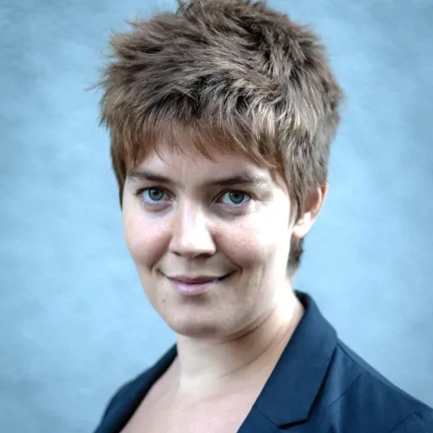 lisa-buchter-emlyon Lisa BUCHTER - emlyon business school