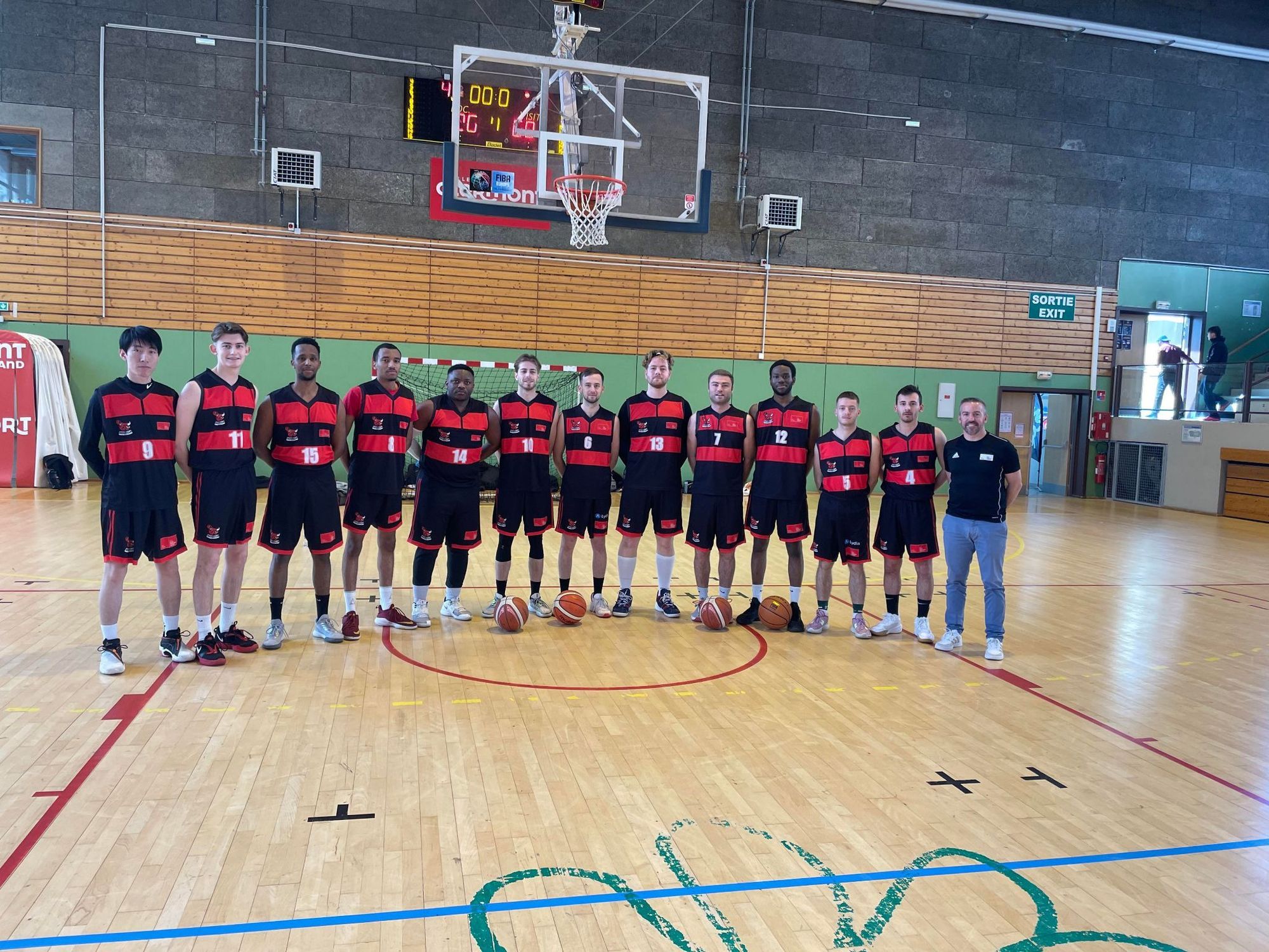 Les Redbulls - basket : 5ème de France Les Redbulls - basket : 5ème de France