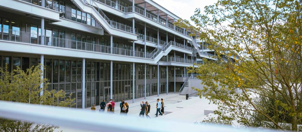 Nos campus - emlyon business school
