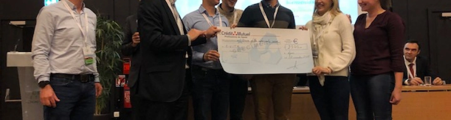 Dés étudiants de l'emlyon glanent le 1er prix au hackathon de Galien Dés étudiants de l'emlyon glanent le 1er prix au hackathon de Galien