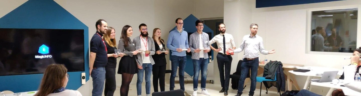 Des étudiants transforment une entreprise en une nuit Des étudiants transforment une entreprise en une nuit