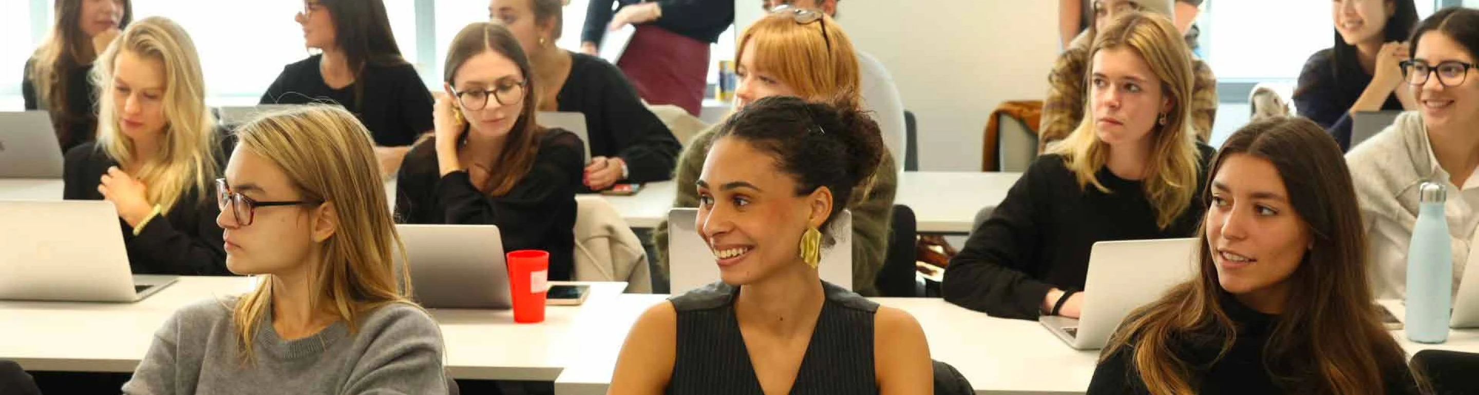 Why Study in France for Summer School ? students emlyon