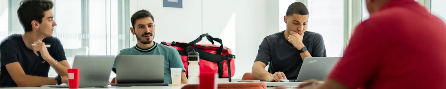 MSc in Global Innovation & Entrepreneurship - emlyon business school MSc in Global Innovation & Entrepreneurship - emlyon business school