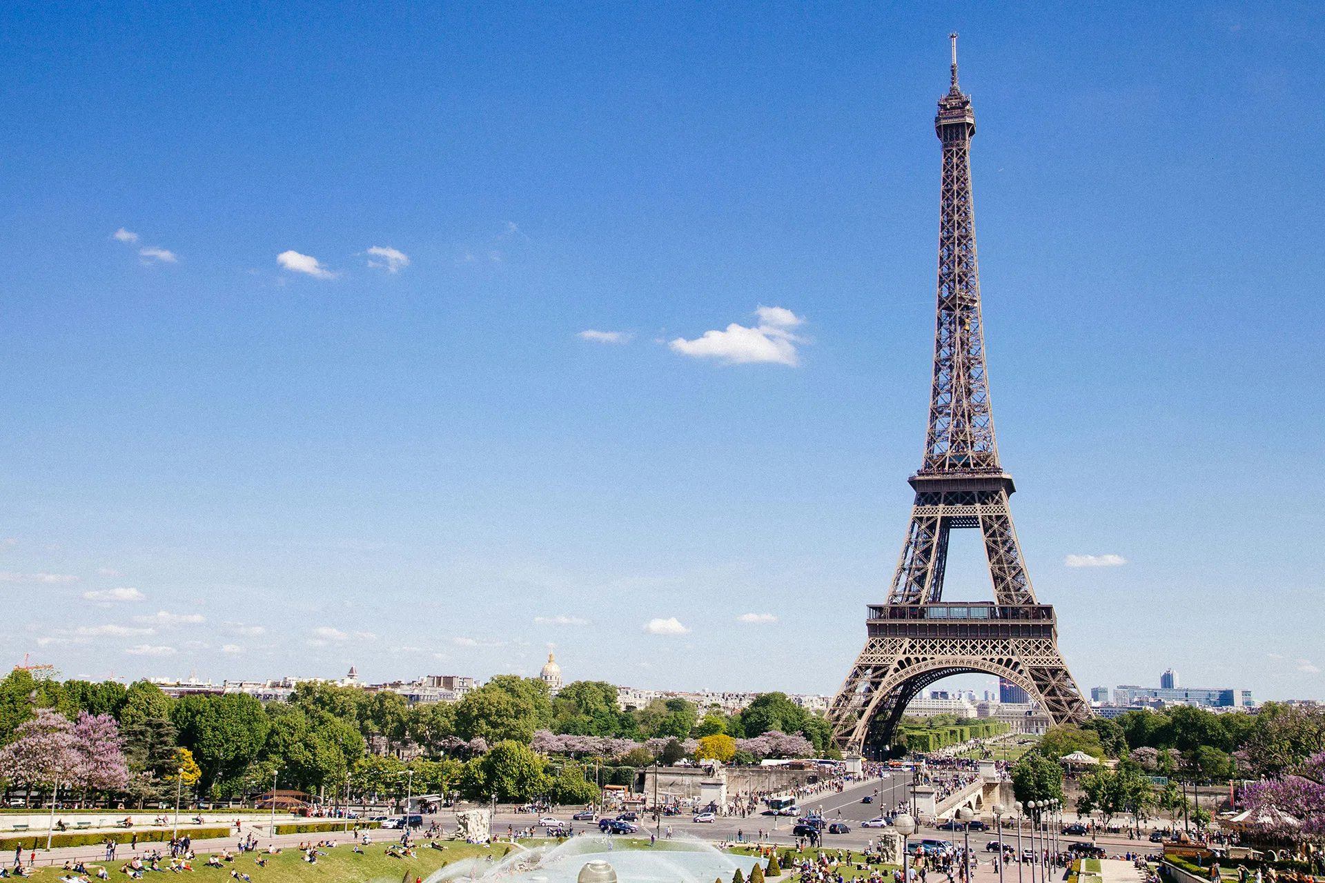 The Eiffel tower The Eiffel tower