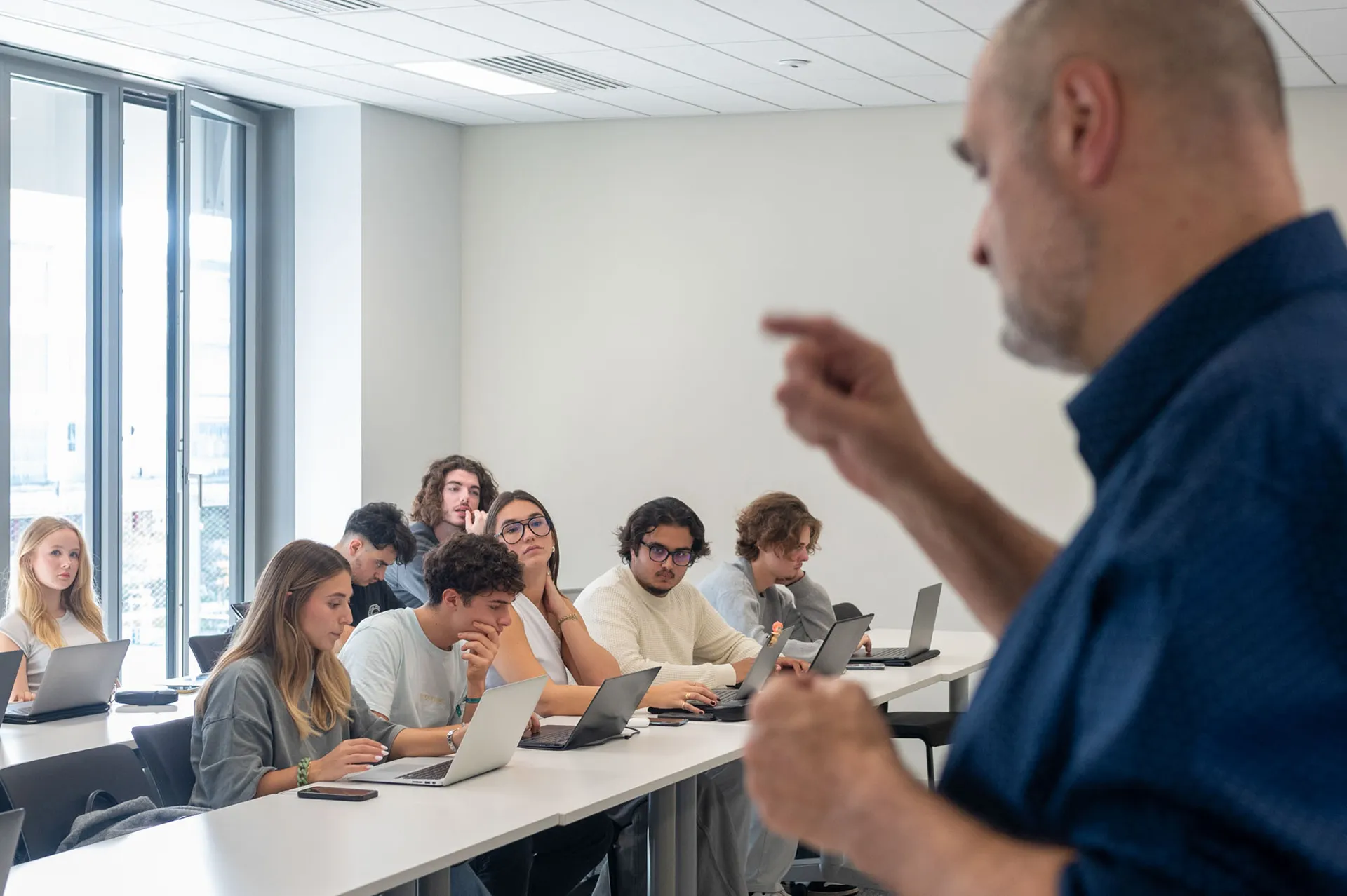 Marketing et business developpement - emlyon Marketing et business developpement - emlyon