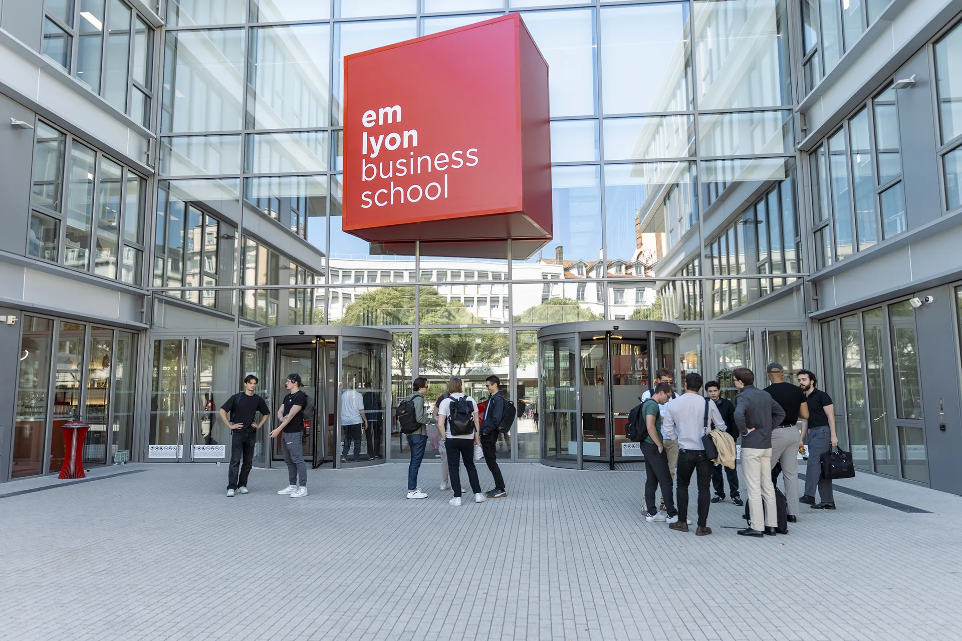 Le campus de Lyon - emlyon business school