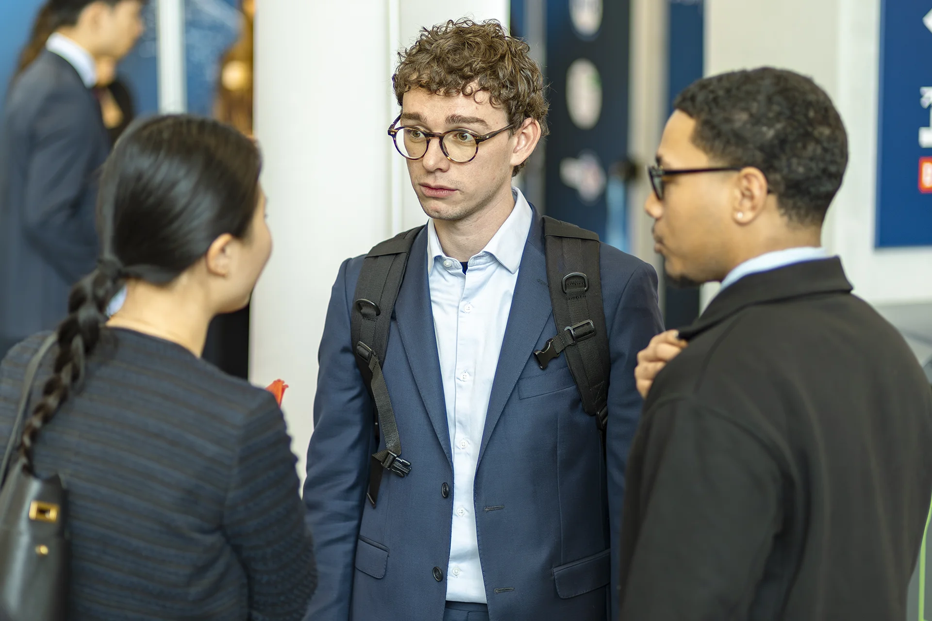 Des étudiantes et étudiants d'emlyon business school