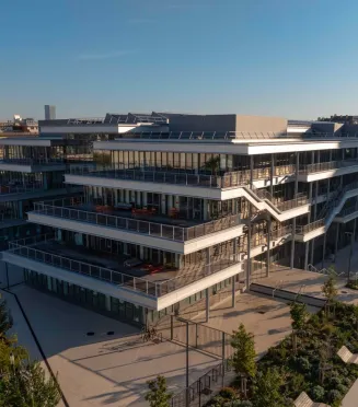 Programmes_PGE_emlyon-business-school-campus-Lyon