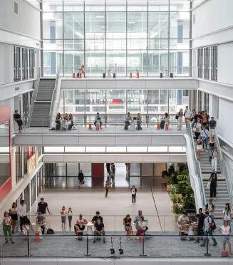 Le cœur battant du campus de Lyon - emlyon business school