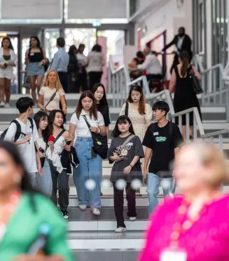 Des étudiants d'emlyon business school