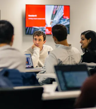 Des participants du Programme Grande École d'emlyon business school