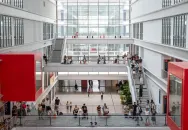 Le cœur battant du campus de Lyon - emlyon business school