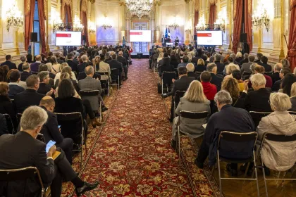 Les HCL récompensés aux Victoires des Acteurs Publics 2024 pour le Programme MPI développé avec emlyon Les HCL récompensés aux Victoires des Acteurs Publics 2024 pour le Programme MPI développé avec emlyon