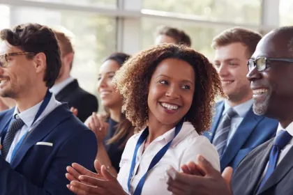 emlyon business school reçoit le trophée du développement emlyon business school reçoit le trophée du développement