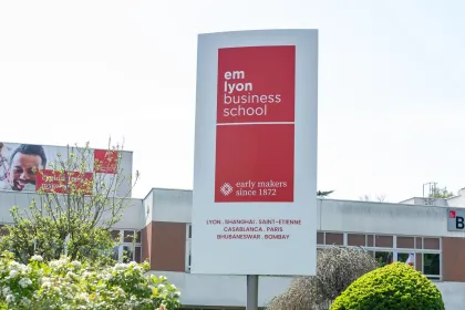 emlyon classée 2e au Global Employability University Ranking