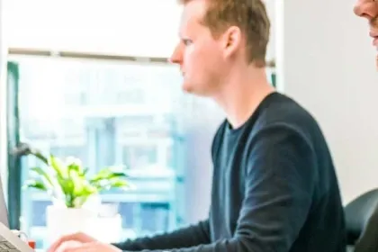 Directeur de l'Engagement Commercial