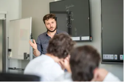 clinical_data_manager_emlyon clinical_data_manager_emlyon