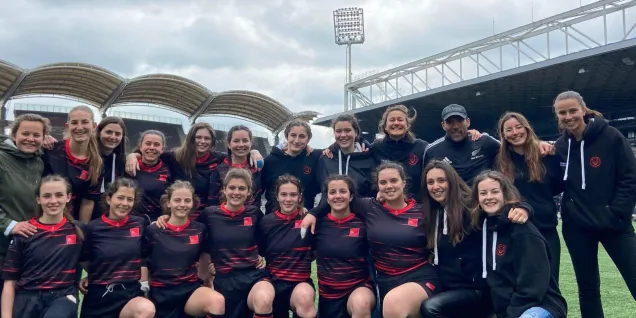 Sport : emlyon conserve sa 1e place au classement des ESC 2023