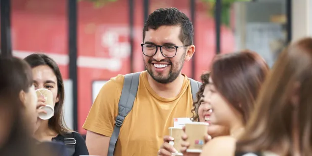 Les enjeux de marque employeur pour attirer et fidéliser les jeunes diplômés Les enjeux de marque employeur pour attirer et fidéliser les jeunes diplômés