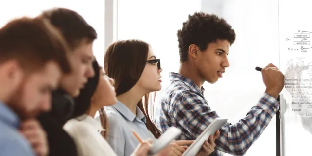 emlyon business school et l’École Centrale de Lyon lancent un Bachelor of Science in Data Science for Responsible Business emlyon business school et l’École Centrale de Lyon lancent un Bachelor of Science in Data Science for Responsible Business