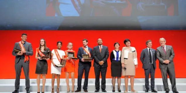 Record d’affluence pour la remise des diplômes 2016 d’emlyon