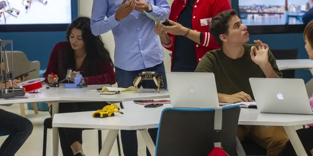 students emlyon