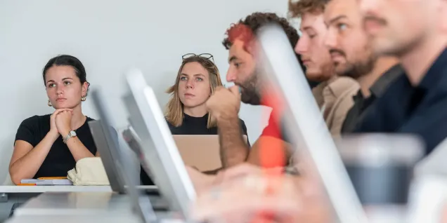 A group of students during a lesson at emlyon business school.