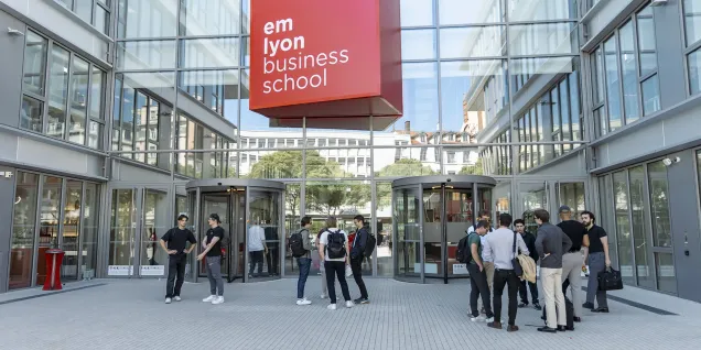 Le campus de Lyon - emlyon business school
