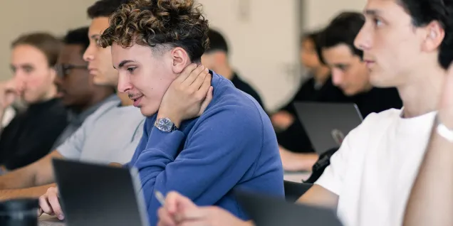 Des étudiants d'emlyon business school