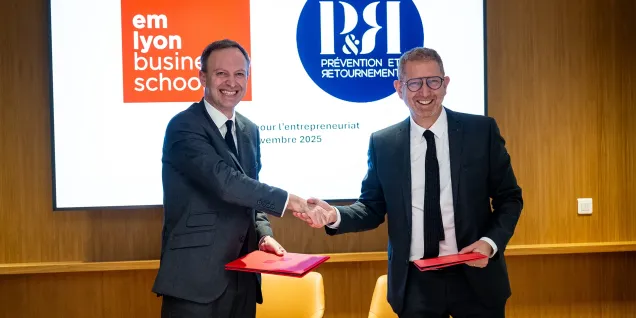 La signature du partenariet entre Prévention &amp; Retournement et emlyon business school