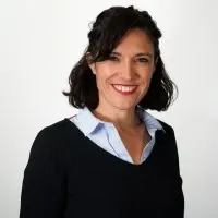 Ludivine TOUTOUNJI - Directrice adjointe en charge des Partenariats Entreprises - emlyon
