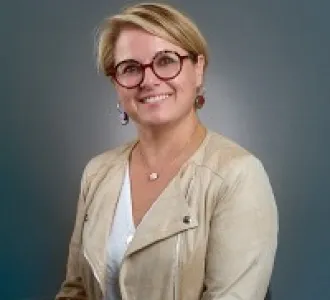 Isabelle Adeline- emlyon business school