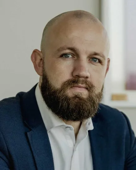 Kurt-Schröder-emlyon-international-mba-graduate Kurt-Schröder-emlyon-international-mba-graduate