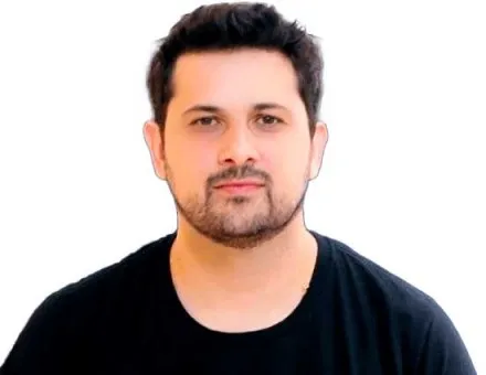 Pedro-Prado-Student-International-MBA-emlyon Pedro-Prado-Student-International-MBA-emlyon