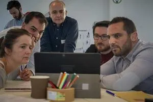 Considering an Executive MBA as an emlyon Graduate_[28]