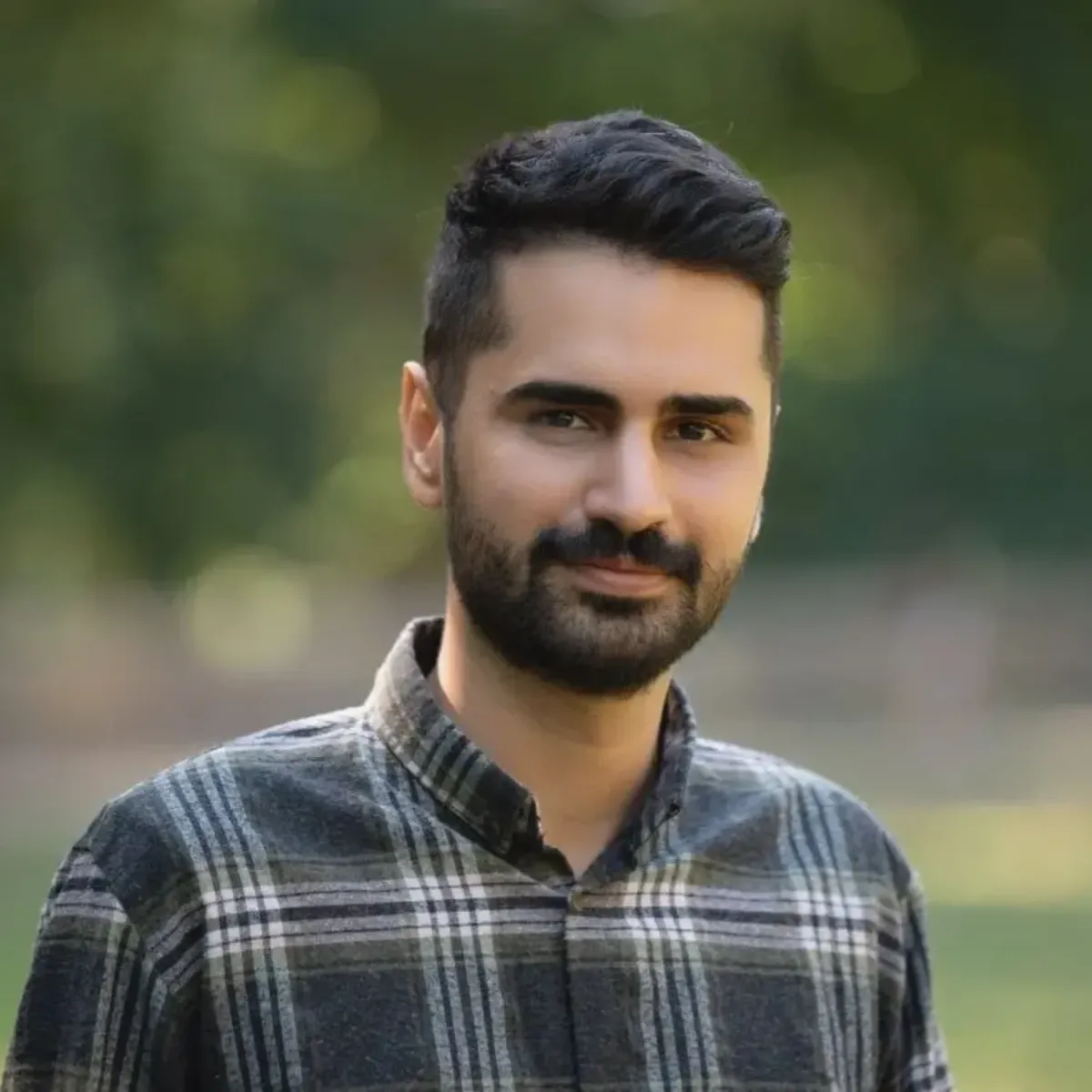 Asef HOSSEINNEJAD SALIMI Asef HOSSEINNEJAD SALIMI