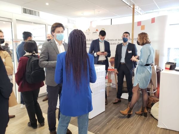 Finance & Consulting Meet Up