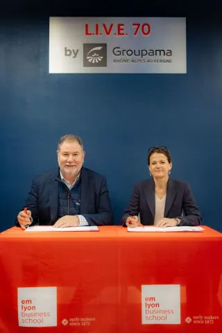Communique-de-presse_2024-01-Signature-Chaire-GRAA-x-emlyon