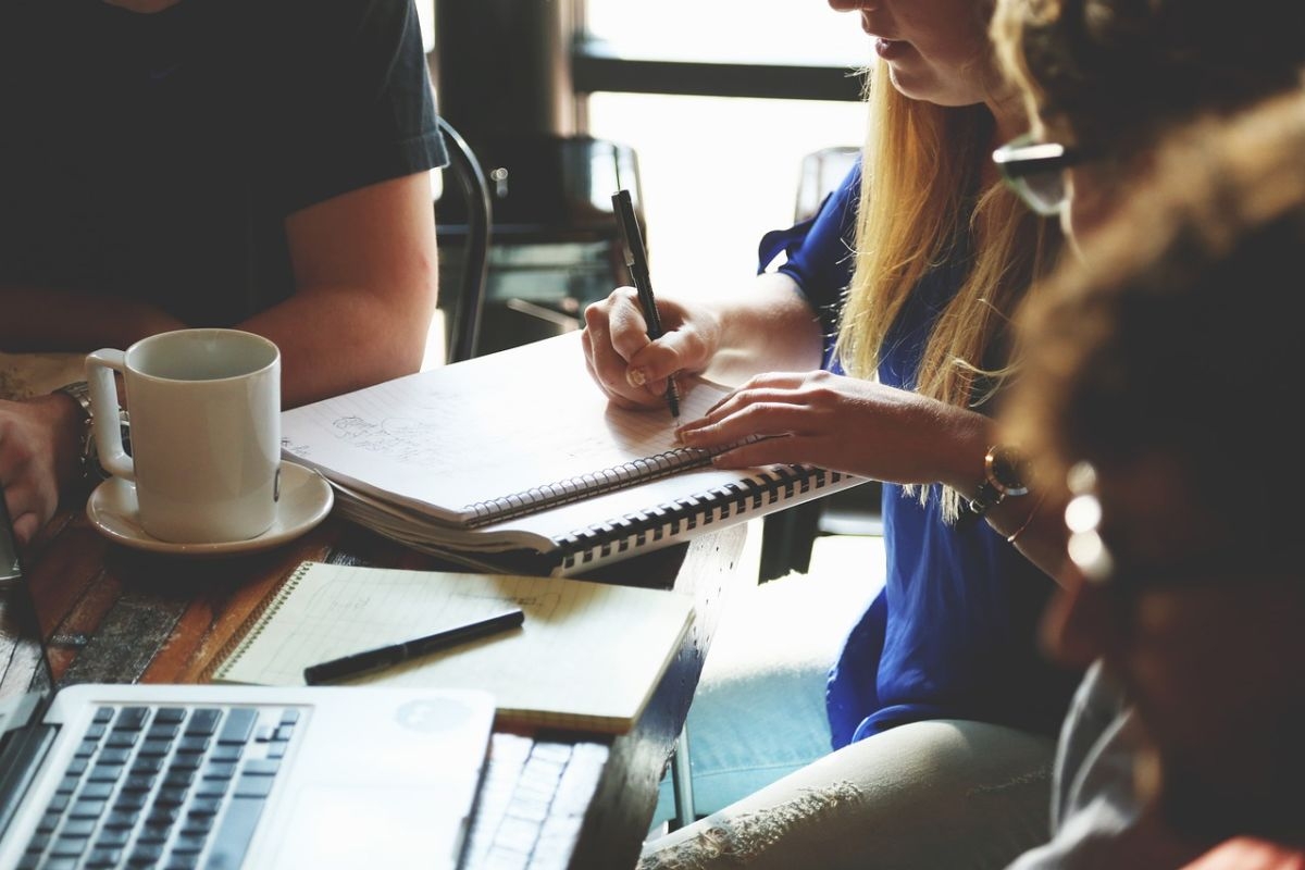 Attract, retain and motivate