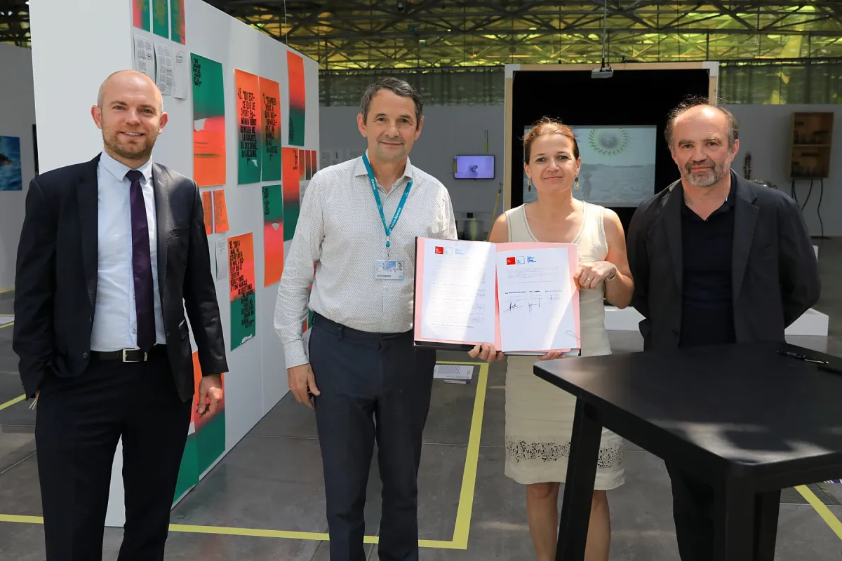 emlyon business school, l’École supérieure d’art et design de Saint-Etienne (Esadse) et la Cité du design signent un partenariat