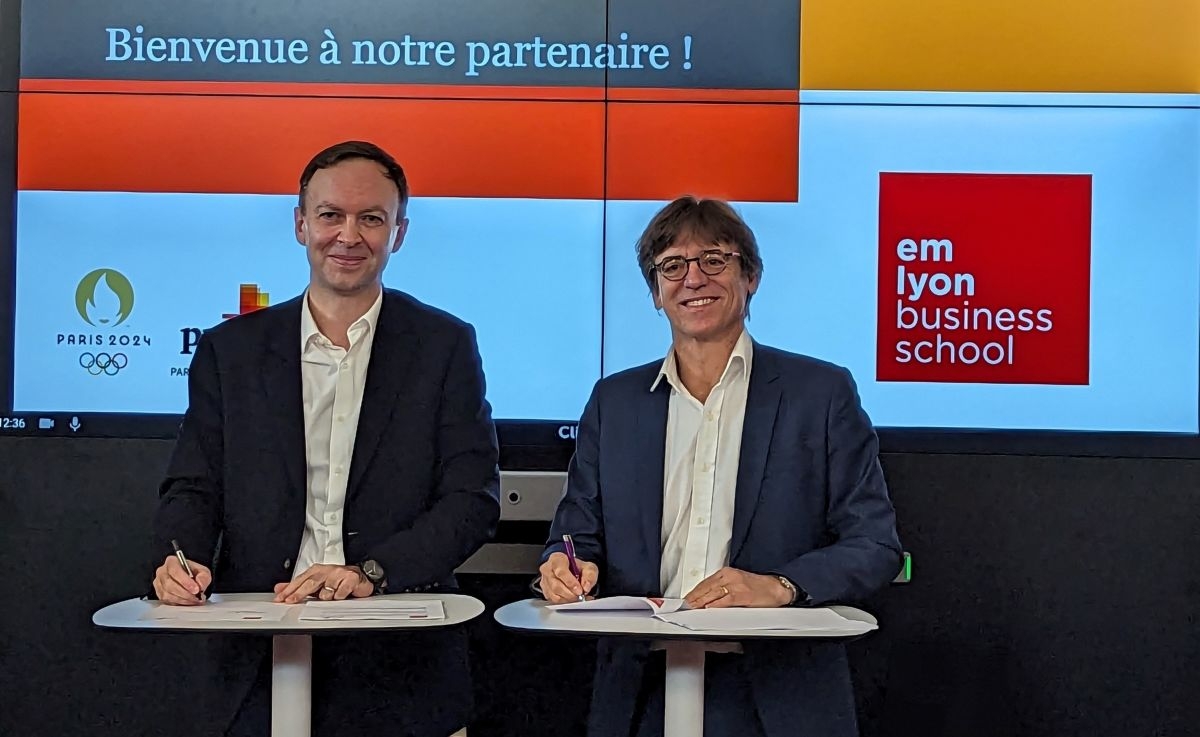 emlyon et PwC : un nouveau partenariat multidimensionnel emlyon et PwC : un nouveau partenariat multidimensionnel