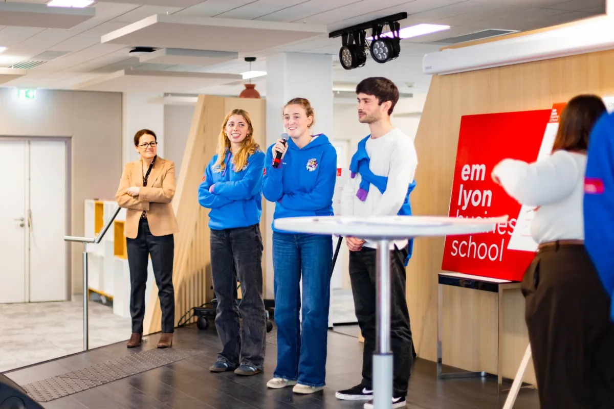 emlyon : le BBA enrichit sa vie étudiante avec le lancement de 8 nouvelles associations emlyon : le BBA enrichit sa vie étudiante avec le lancement de 8 nouvelles associations