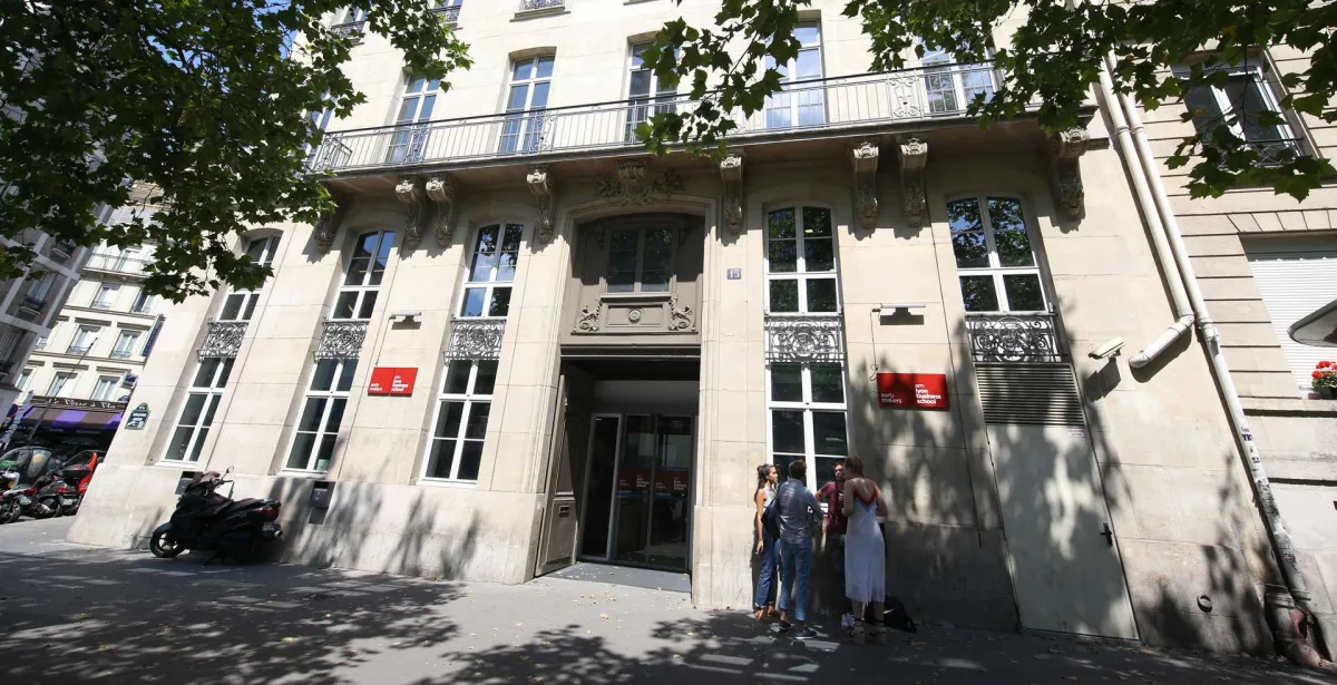 Le campus de Paris - emlyon business school Le campus de Paris - emlyon business school