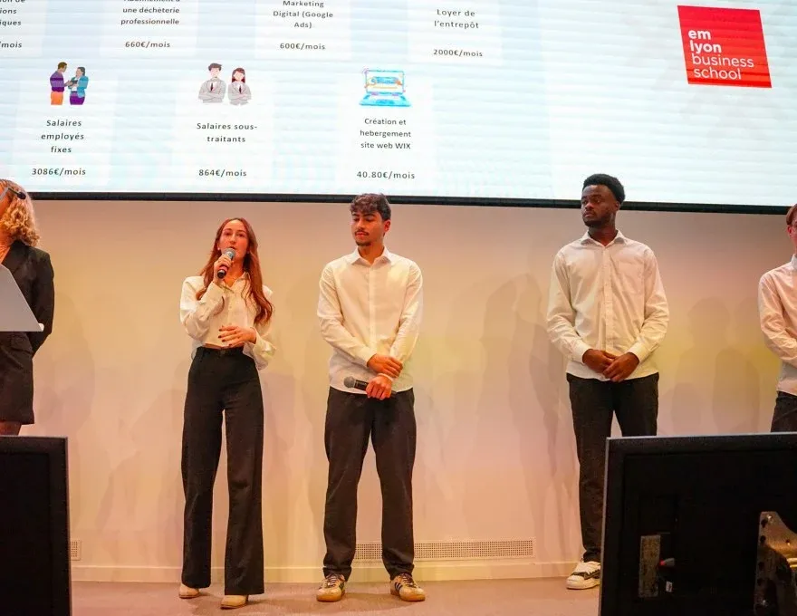 Une expérience gagnante pour les étudiants et les entreprises