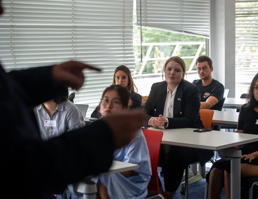  Initiation au pilotage de la performance grâce aux logiciels EPM pour les étudiants emlyon