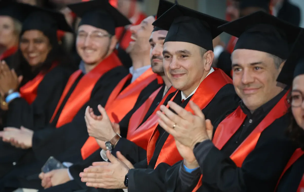diplomes-des-promotions-2024-emlyon diplomes-des-promotions-2024-emlyon