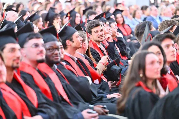 diplomes-emlyon diplomes-emlyon