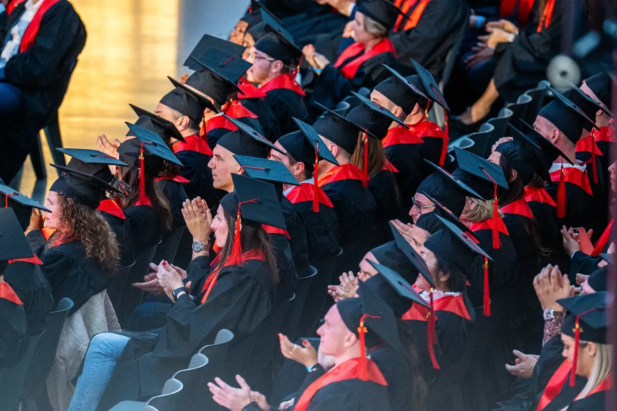 emlyon-diplomes-promotions-2024 emlyon-diplomes-promotions-2024