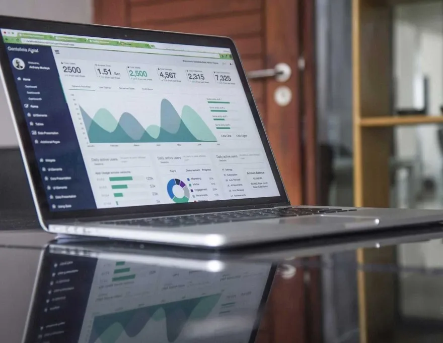 L'intelligence artificielle et l'automatisation dans le sales enablement